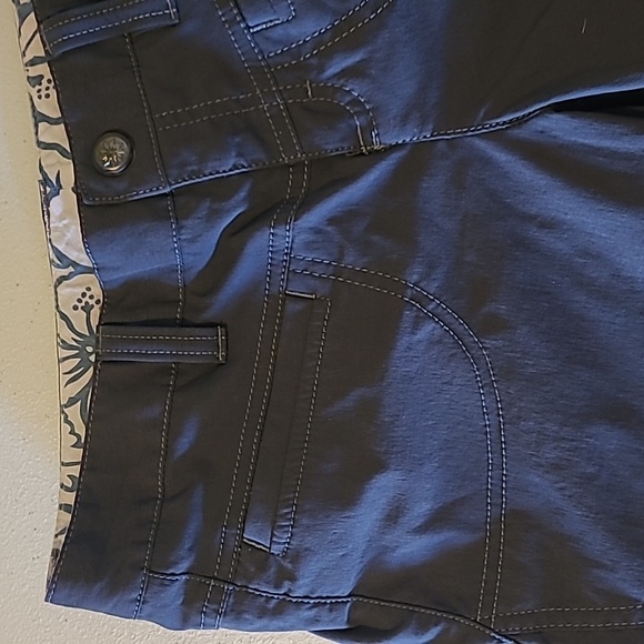 Athleta Dark Gray Women's Board Shorts, Size 0, - Picture 3 of 11